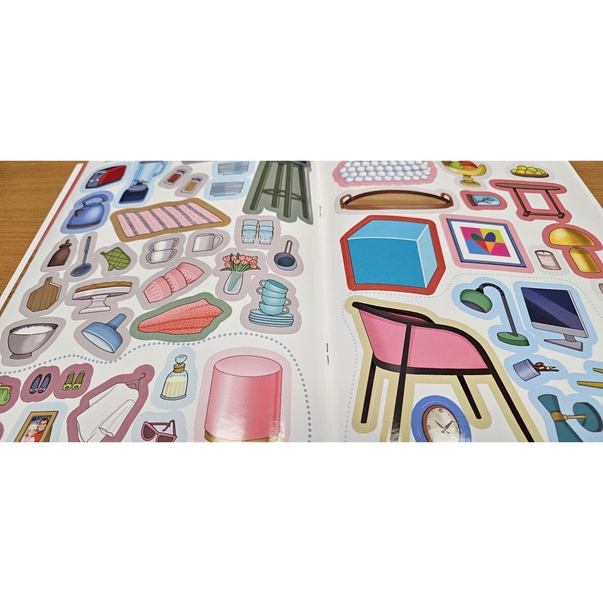 Kuriu interjerą. Jaukūs namai. Daugiau kaip 90 daugkartinių lipdukų