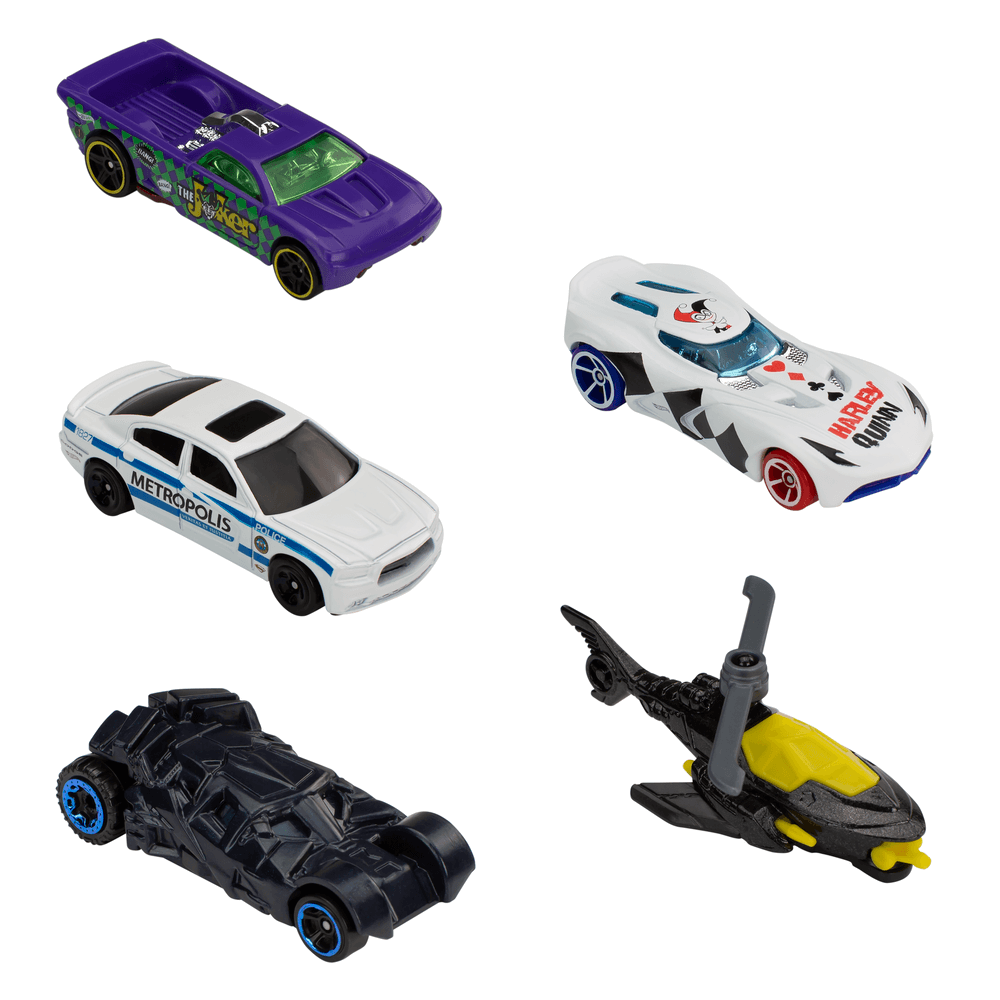 Penki komiksų personažų tematikos Hot Wheels modeliai (vienas iš galimų rinkinių)