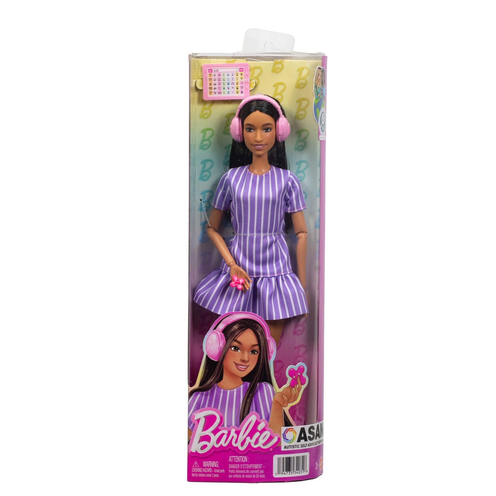 Barbie lėlė su autizmu pakuotėje su ASAN logotipu