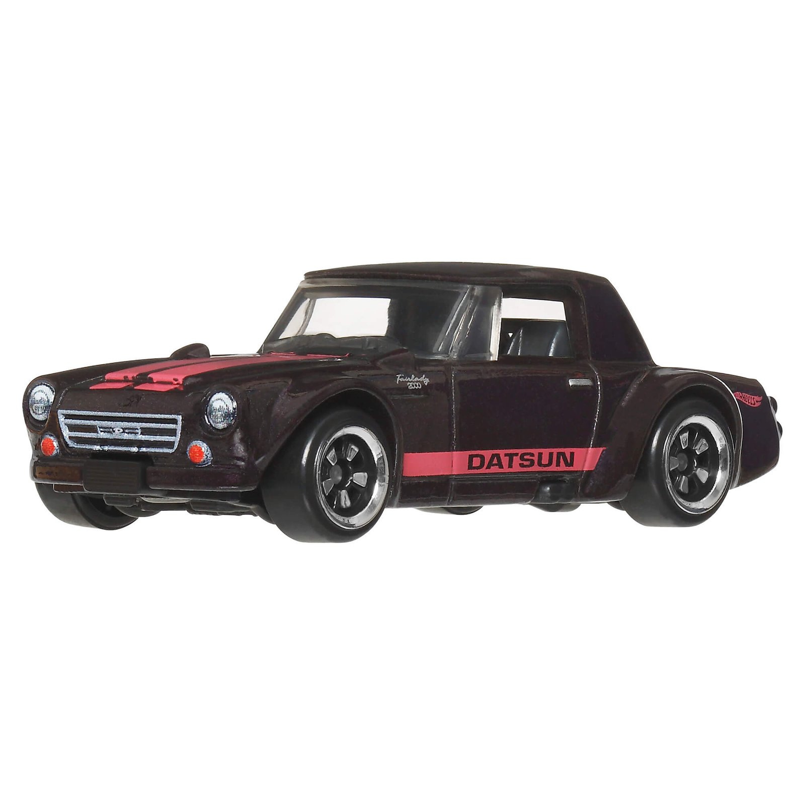 Tamsios vyšnios spalvos Hot Wheels Datsun Fairlady 2000 su rožine juosta ir užrašu DATSUN