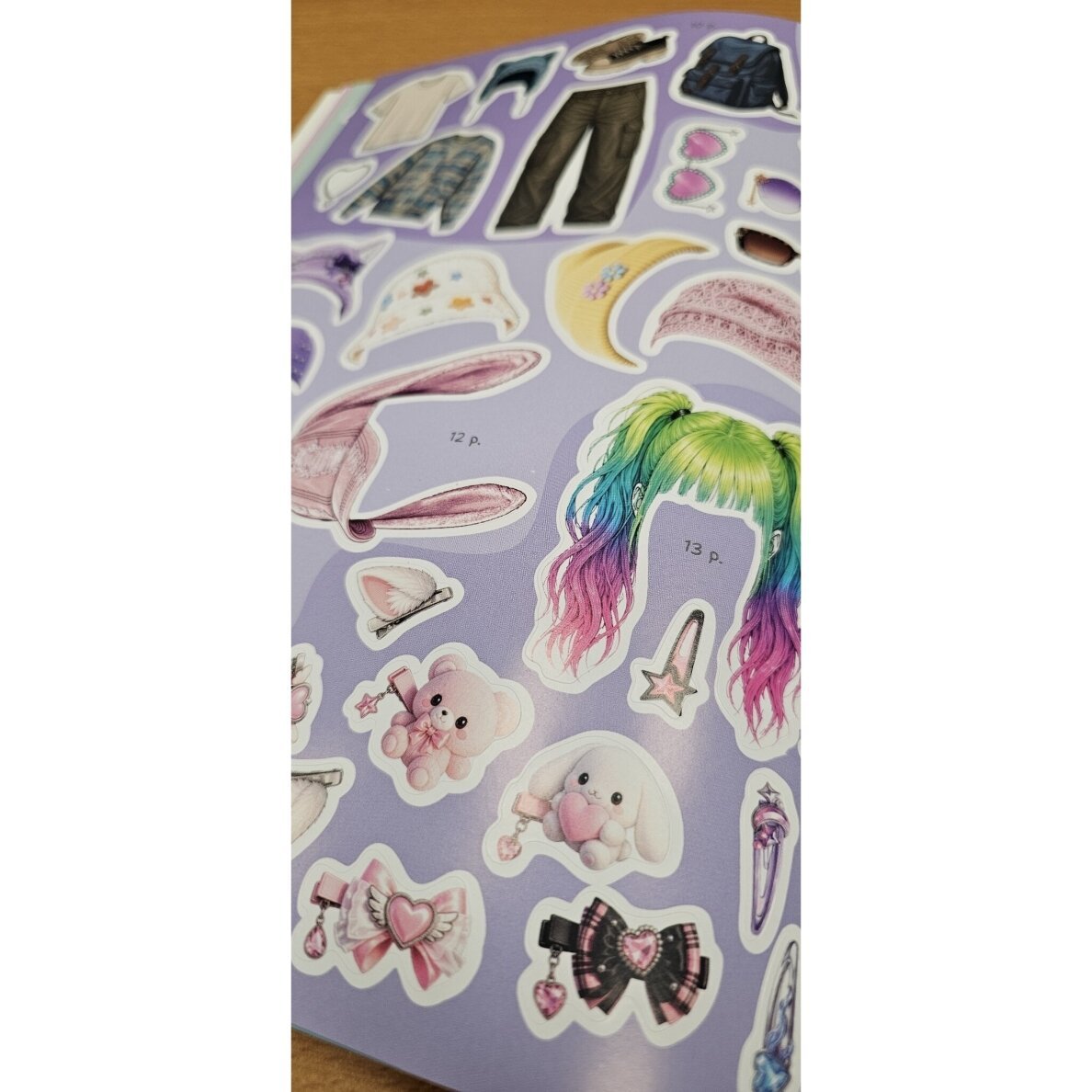 K-POP mada. Daugiau kaip 300 lipdukų - Image 3