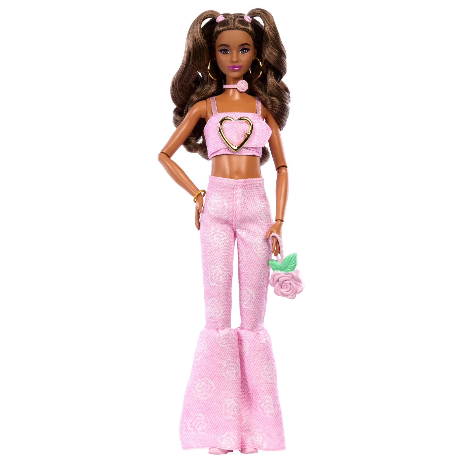Barbie Deluxe Style lėlė Nr. 12 iš priekio su rožės formos rankine ant riešo