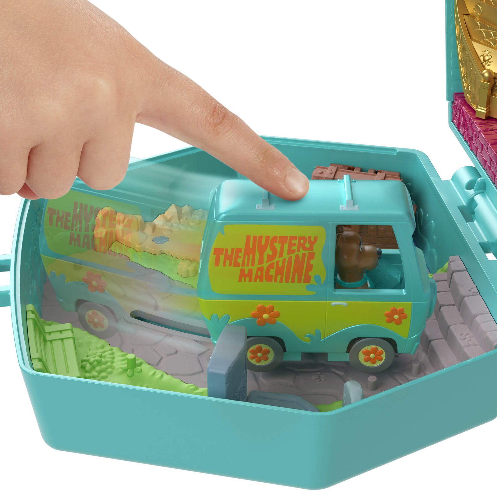Pirštu stumiama mažoji „Mystery Machine“ mašinėlė rinkinio kieme