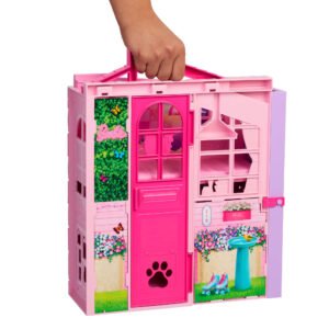 Barbie Weekend Escape namas sulankstytas – rožinis lėlių namelis su rankena ant stogo